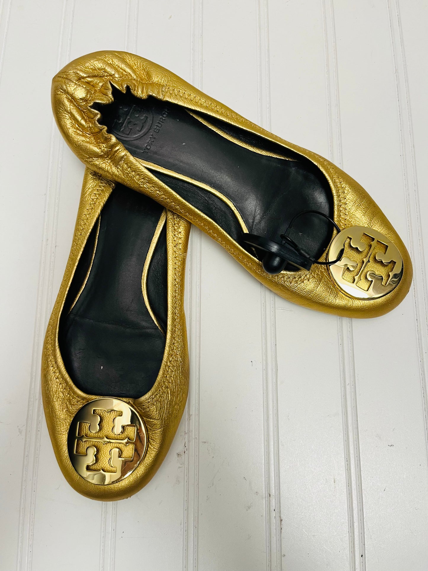 Shoes Designer By Tory Burch In Gold, Size: 8