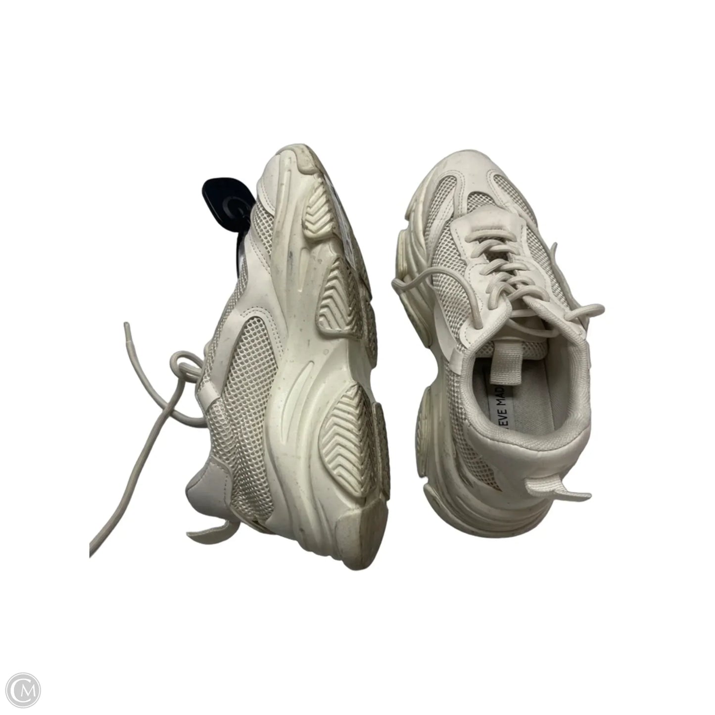 Shoes Sneakers By Steve Madden In White, Size: 7