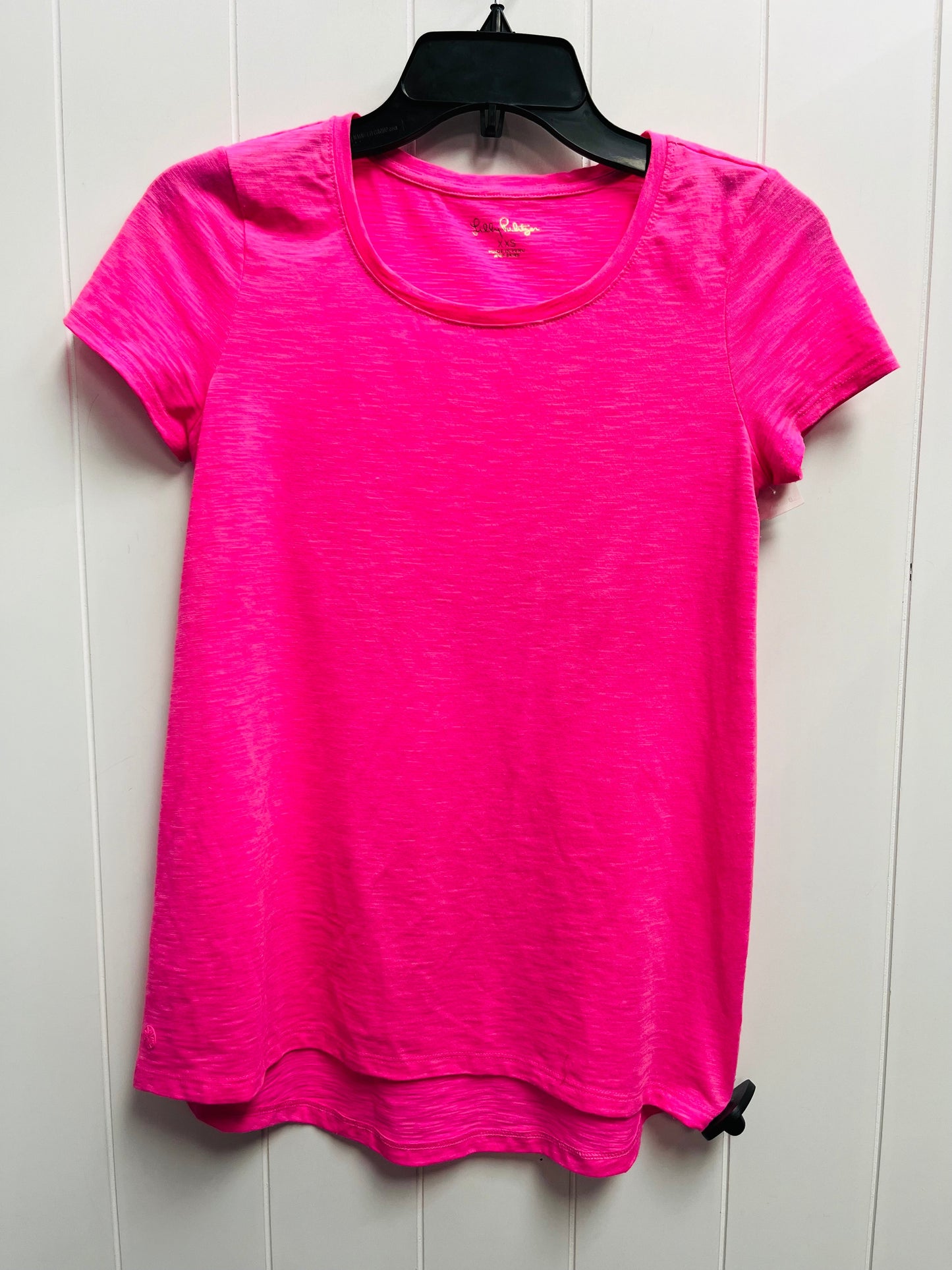 Top Short Sleeve Designer By Lilly Pulitzer In Pink, Size: Xxs