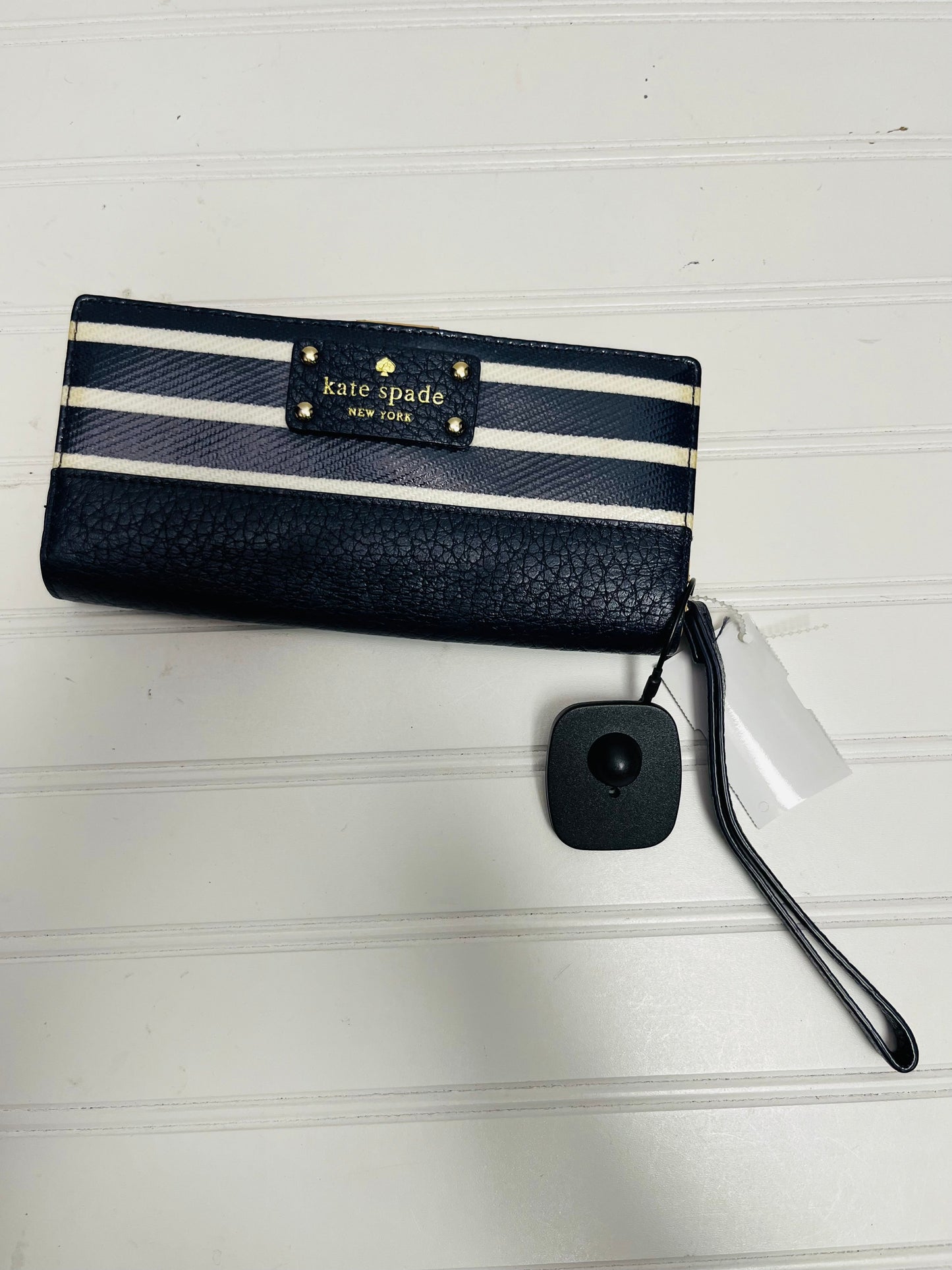 Wristlet Designer By Kate Spade, Size: Medium