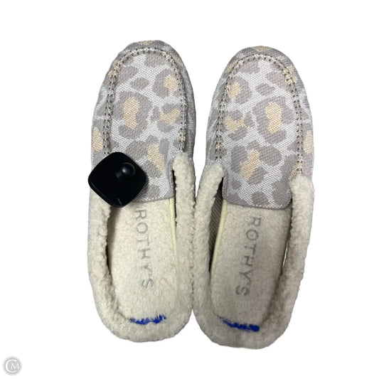 Shoes Flats By Rothys In Tan, Size: 9