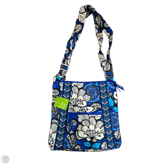 Handbag By Vera Bradley, Size: Medium