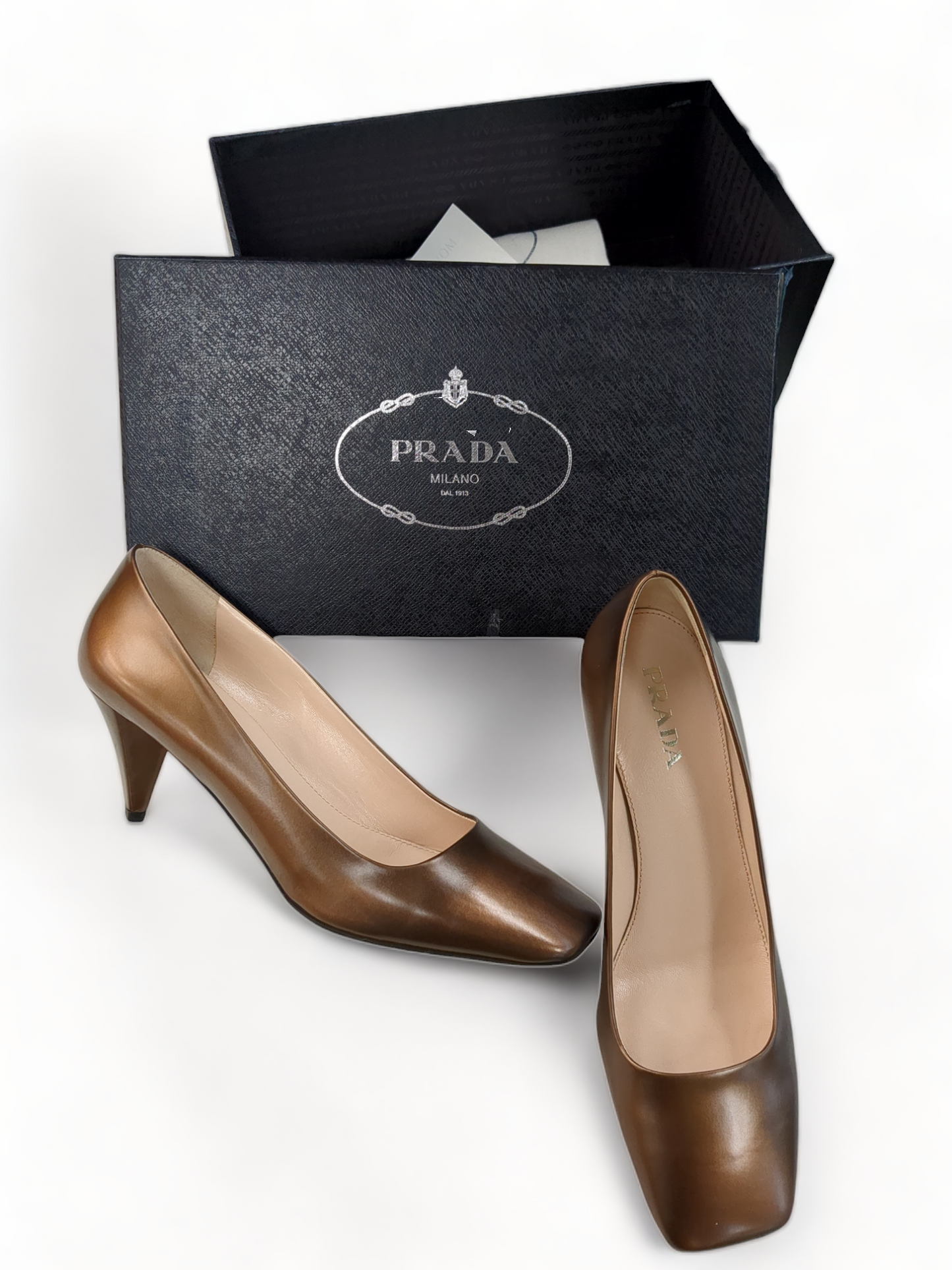 Shoes Luxury Designer By Prada  Size: 8