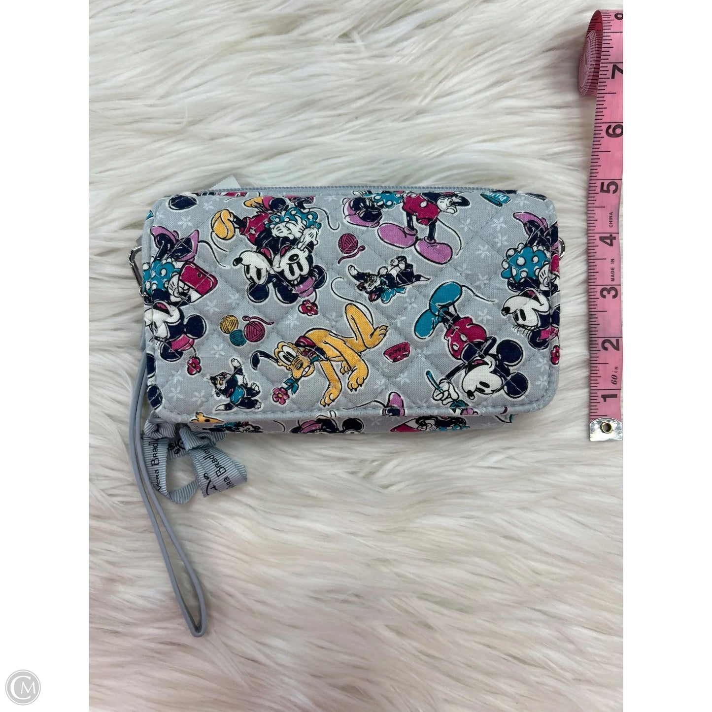 Wristlet By Vera Bradley, Size: Large