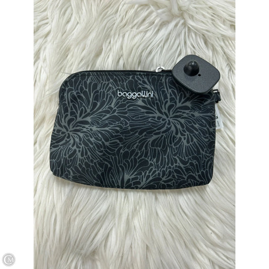Wallet By Baggallini, Size: Medium