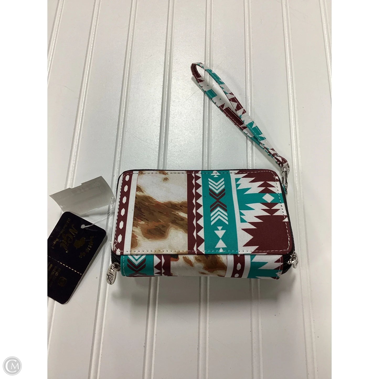 Wristlet By Cmc, Size: Medium