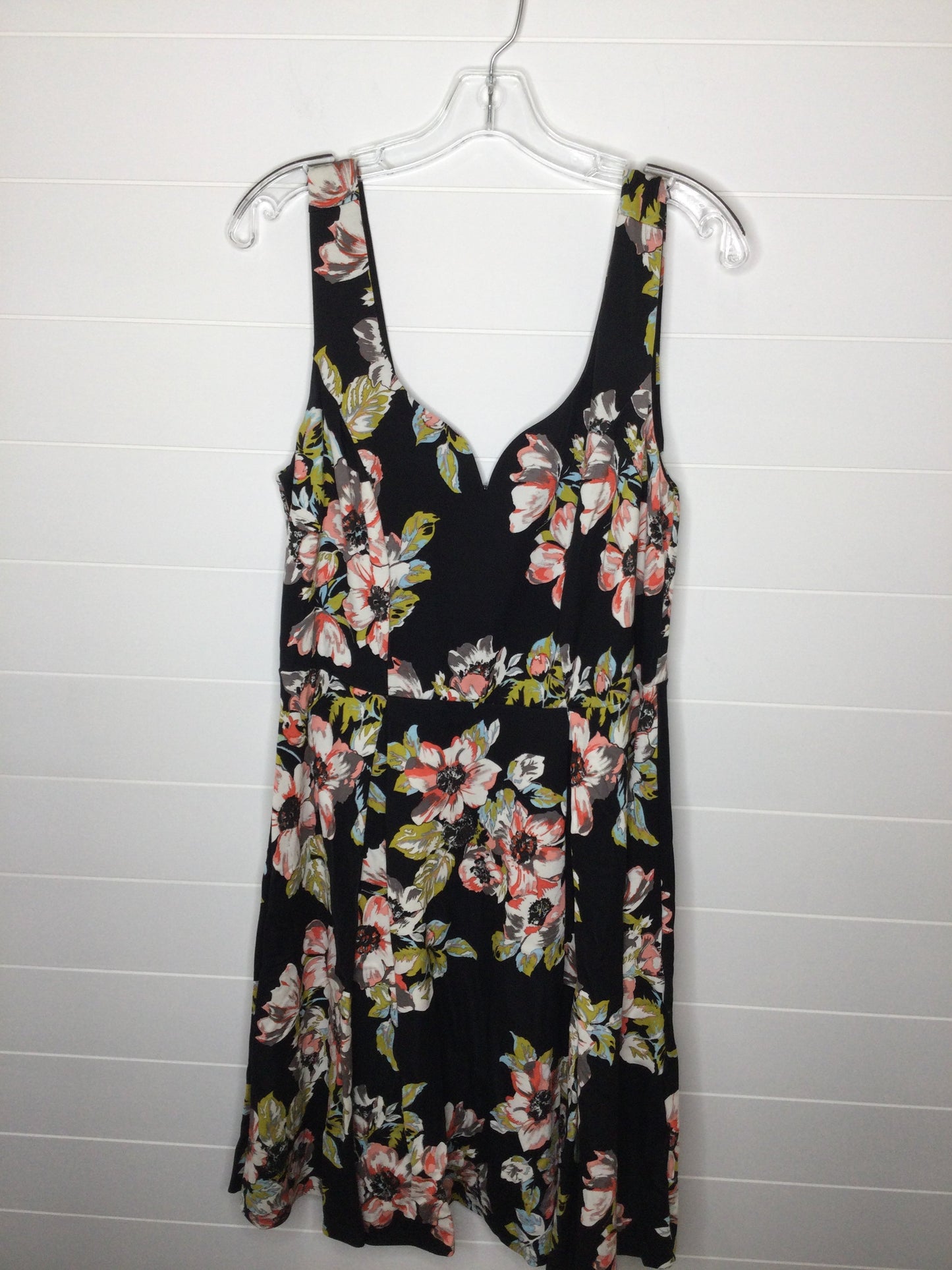 Dress Casual Short By Torrid  Size: 12