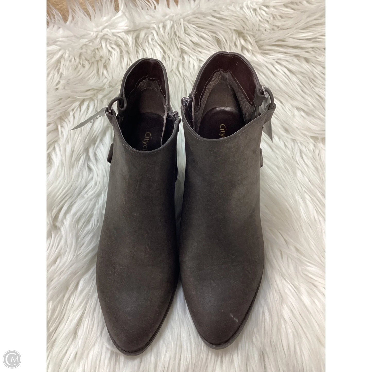 Boots Ankle Flats By City Classified In Brown, Size: 9