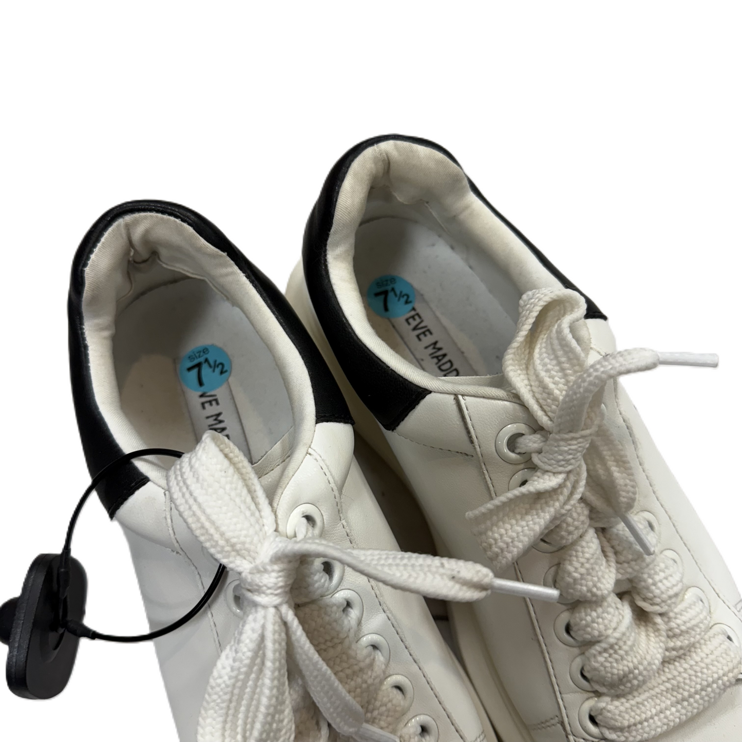 Shoes Sneakers By Steve Madden In White, Size: 7.5