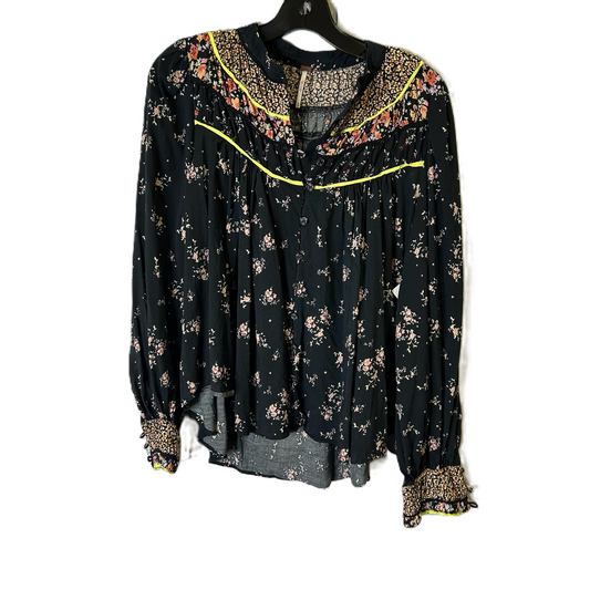 Black Top Long Sleeve By Free People, Size: Xs