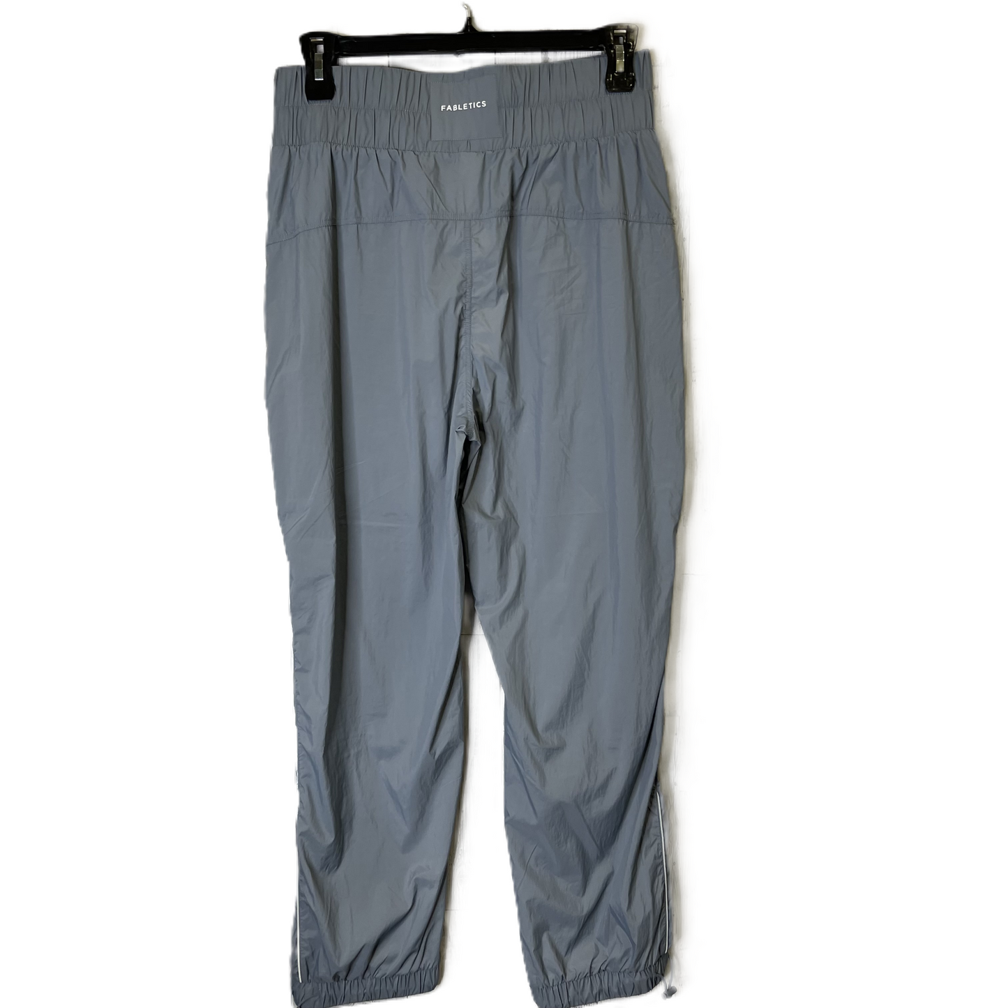 Athletic Pants By Fabletics In Grey, Size: L