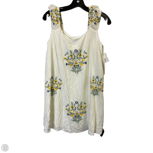 Dress Casual Short By Kirious In Cream, Size: S
