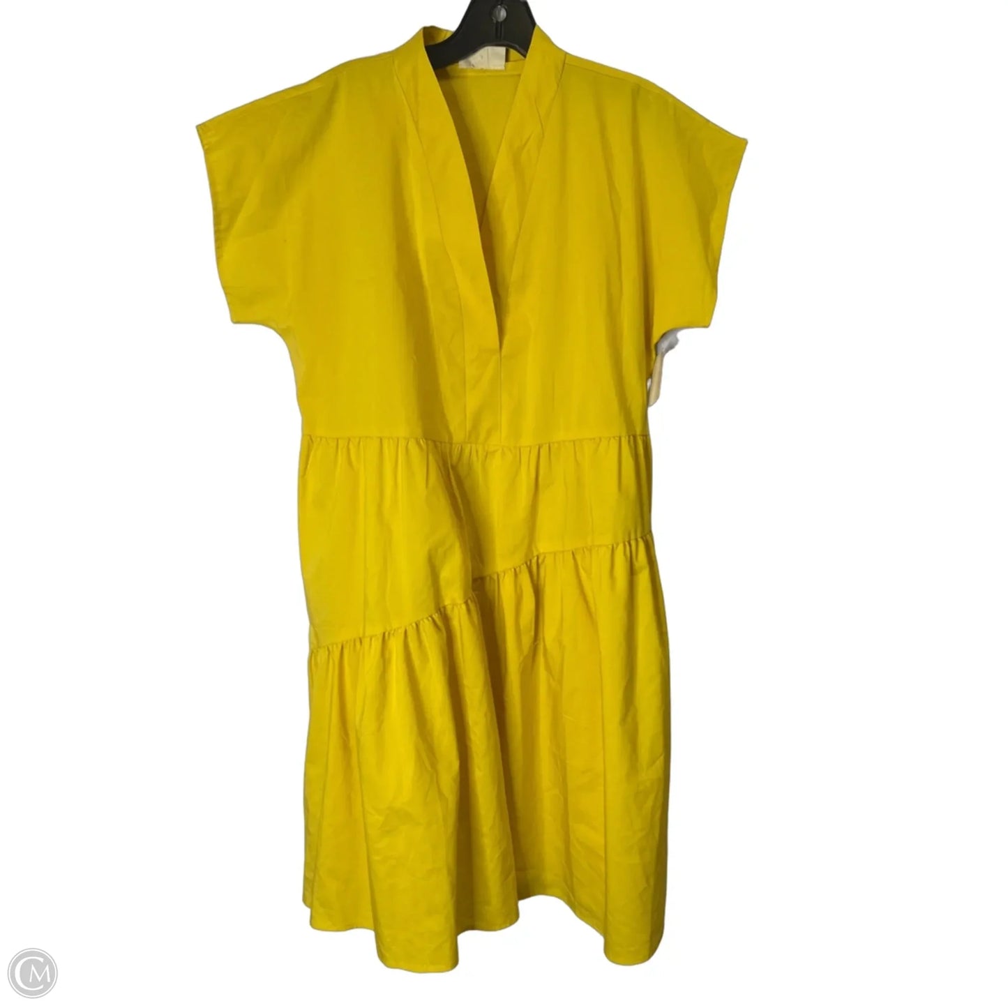 Dress Casual Short By Clothes Mentor In Yellow, Size: M
