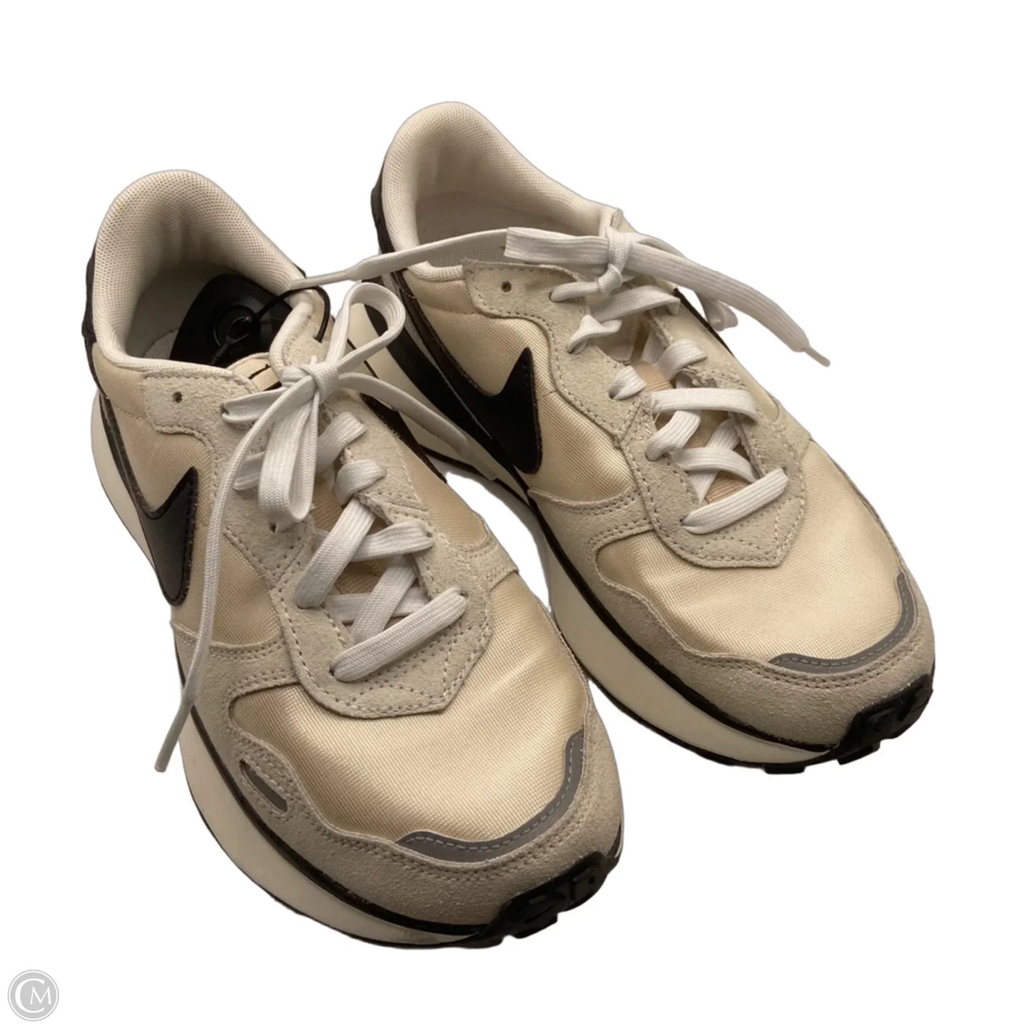 Shoes Athletic By Nike In Cream, Size: 8.5