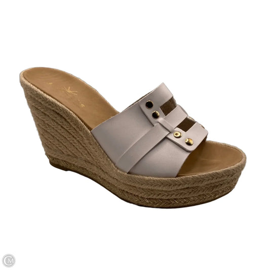 Sandals Heels Wedge By Clothes Mentor In White, Size: 10