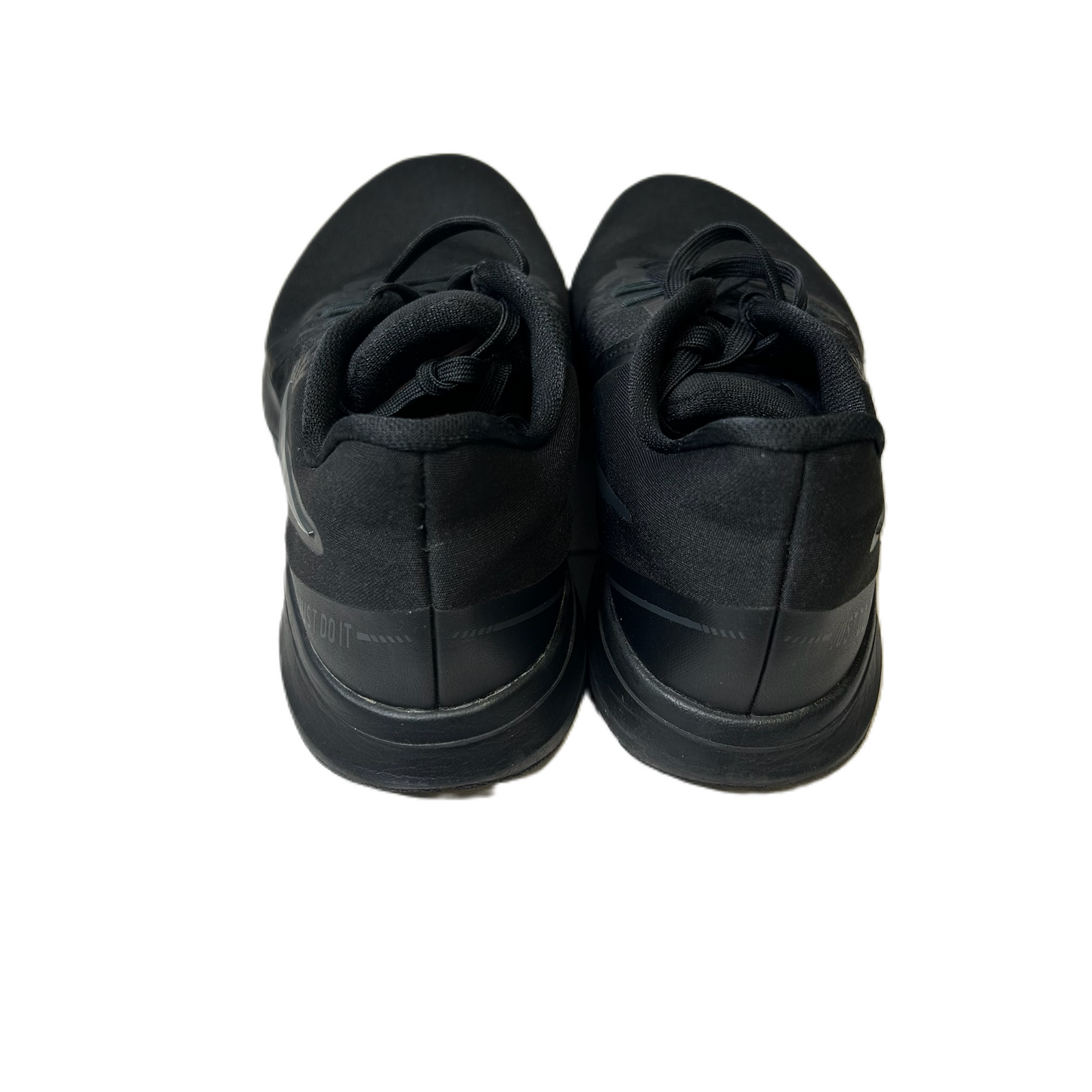 Shoes Athletic By Nike In Black, Size: 6