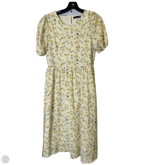 Dress Casual Short By Dazy In Floral Print, Size: M