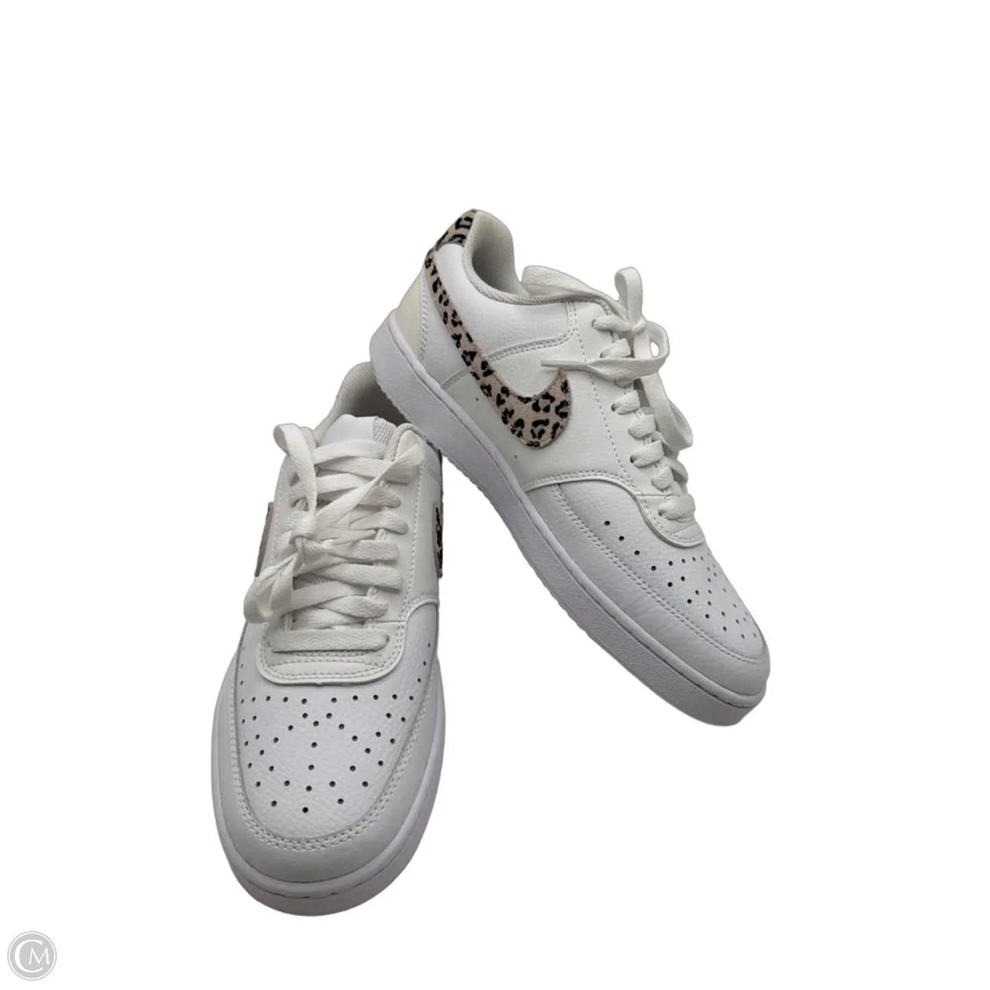 Shoes Sneakers By Nike In White, Size: 9