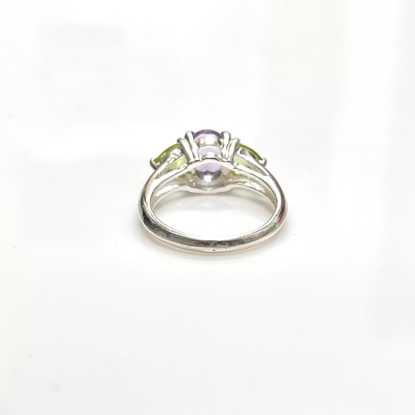 Ring Sterling Silver Size: 6