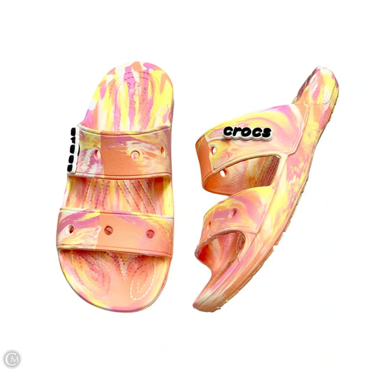 Sandals Flats By Crocs In Tie Dye Print, Size: 8