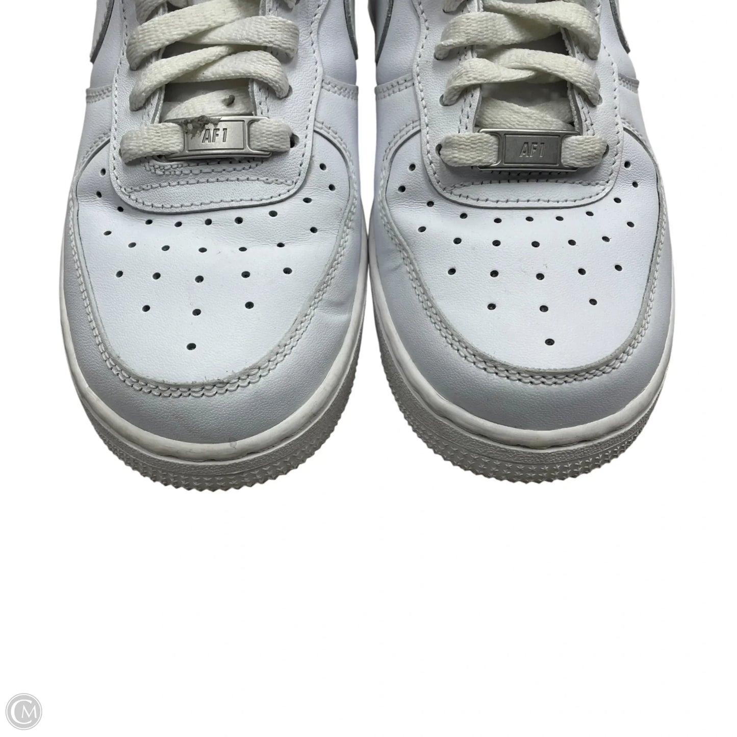 Shoes Sneakers By Nike In White, Size: 6.5
