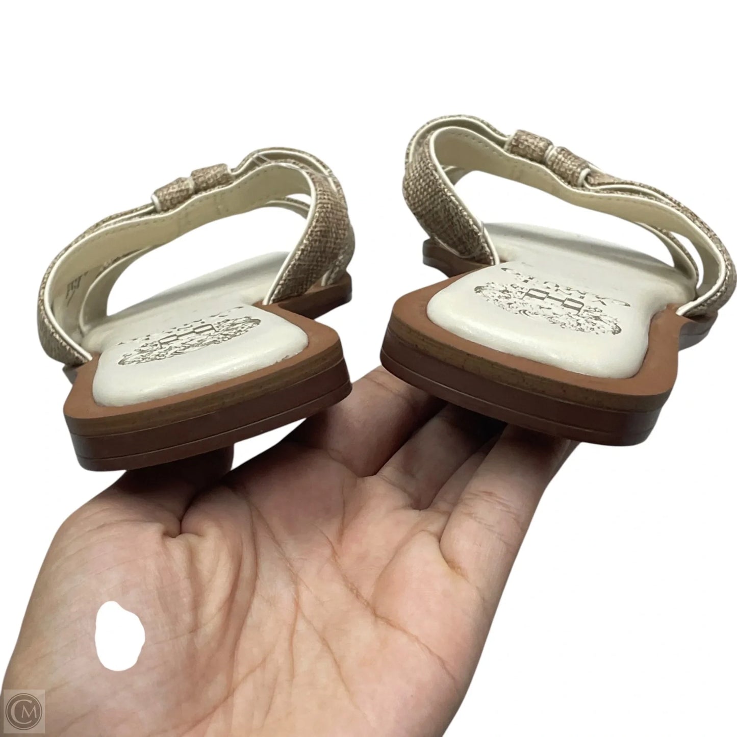 Sandals Flats By Vince Camuto In Cream, Size: 8