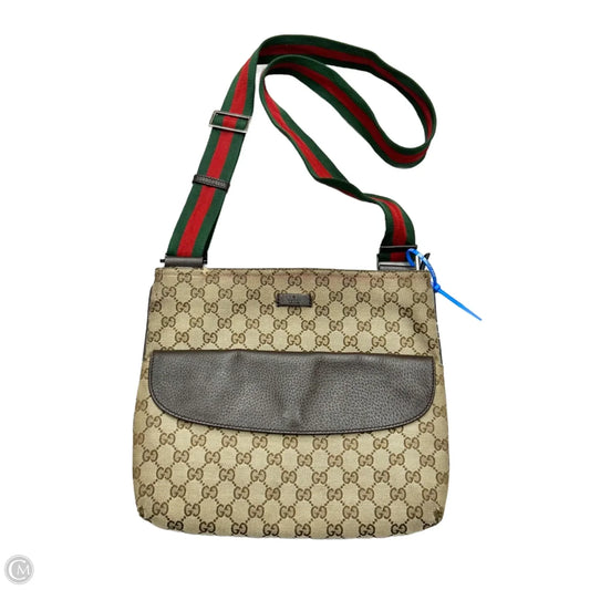 Crossbody Luxury Designer By Gucci, Size: Medium