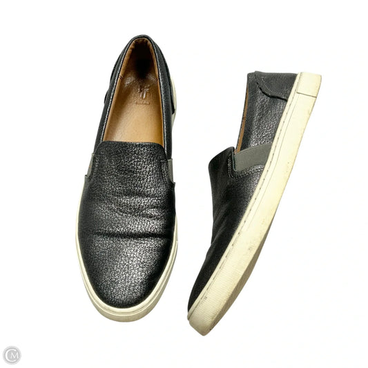 Shoes Designer By Frye In Metallic, Size: 9
