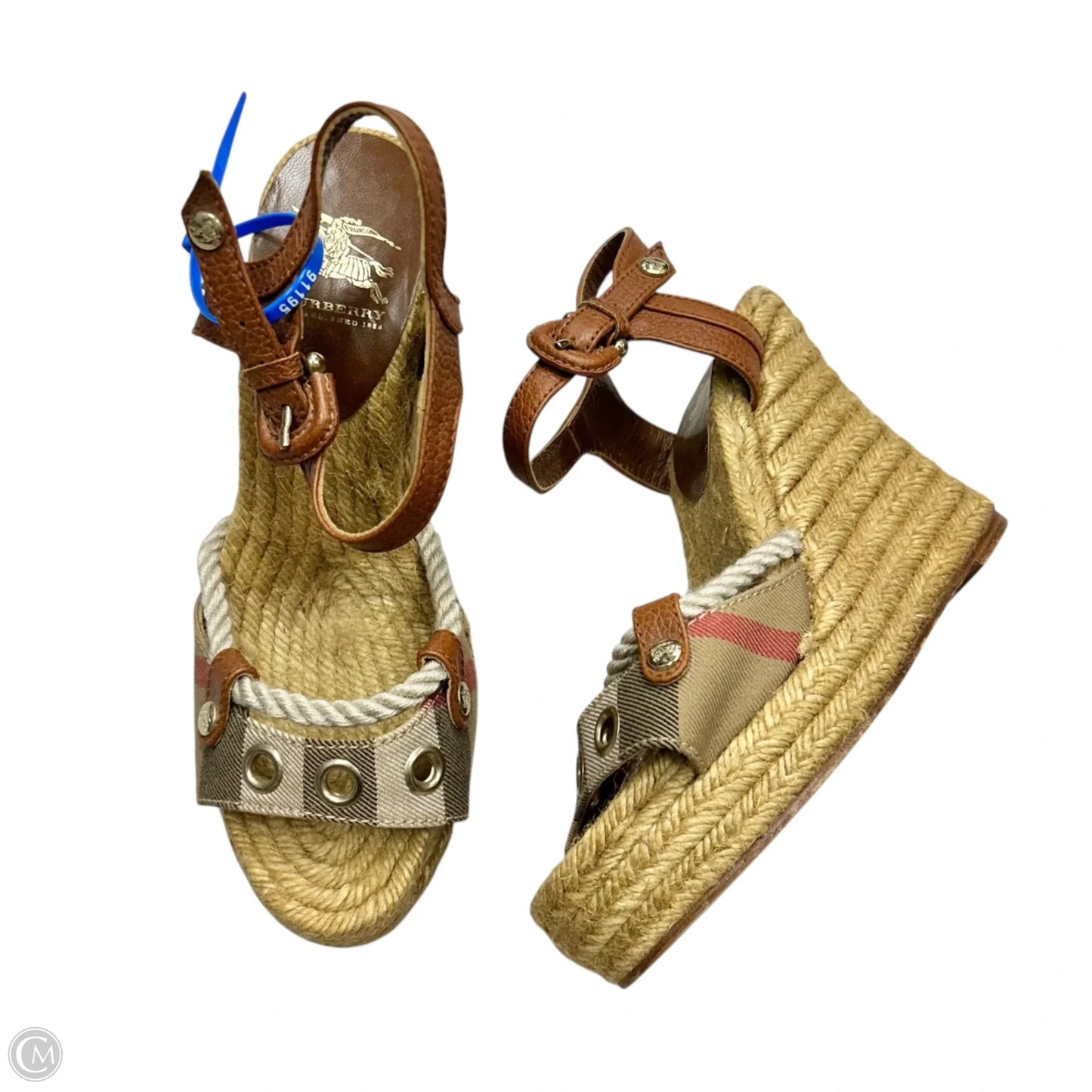 Sandals Luxury Designer By Burberry In Plaid Pattern, Size: 5.5