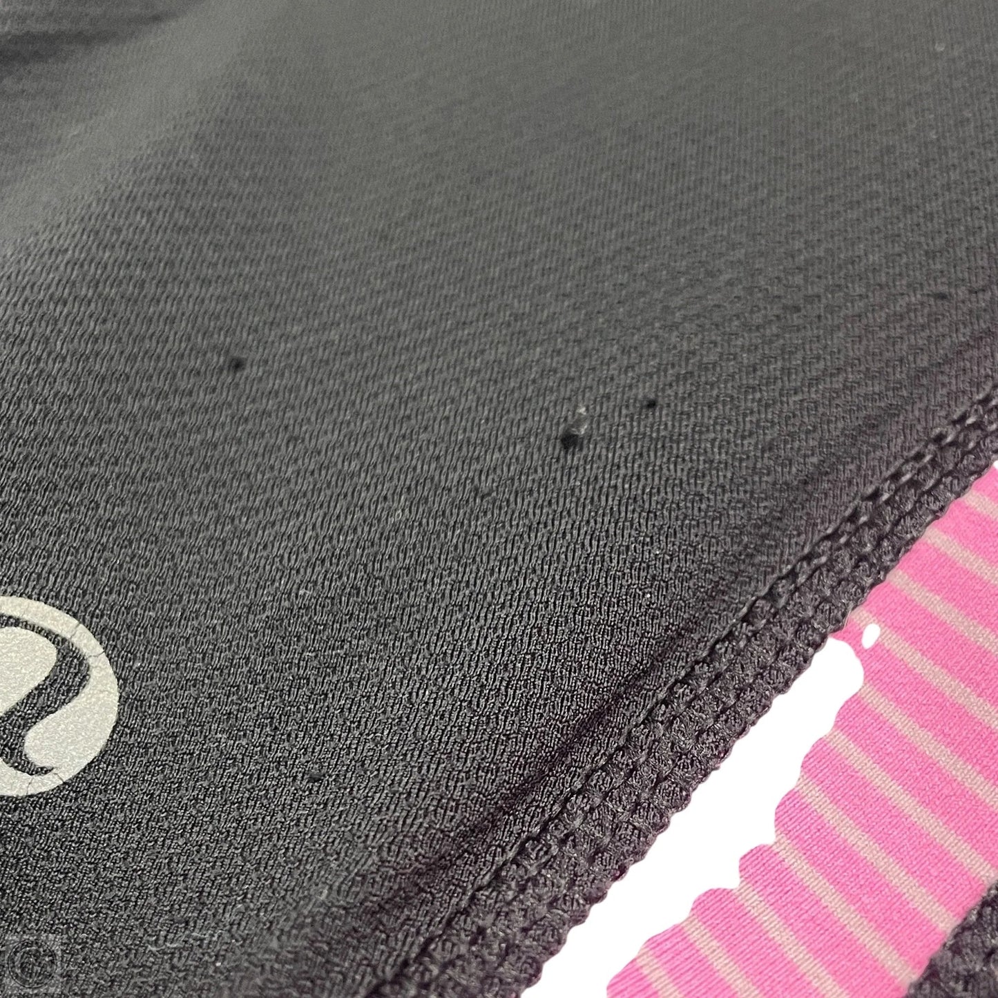 Athletic Leggings Capris By Lululemon In Black & Pink, Size: M