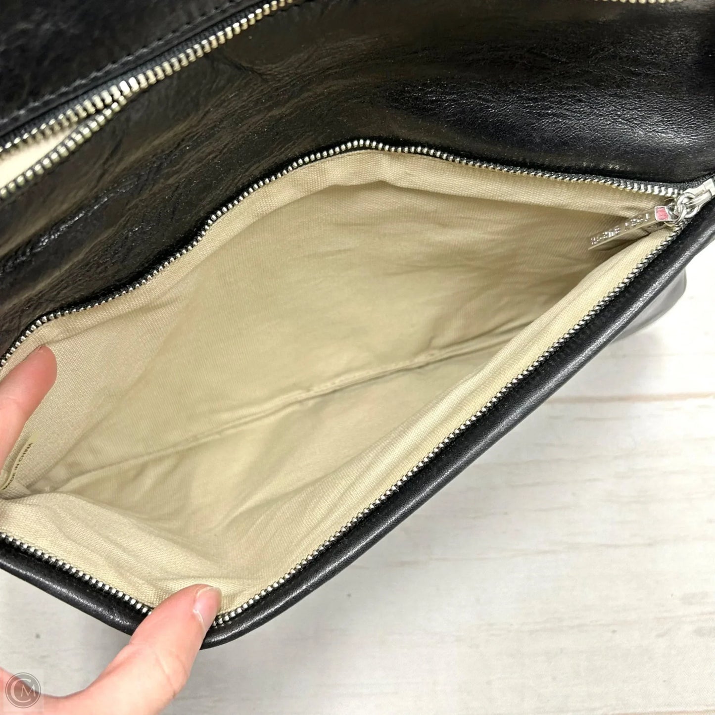 Handbag Designer By Tory Burch, Size: Medium