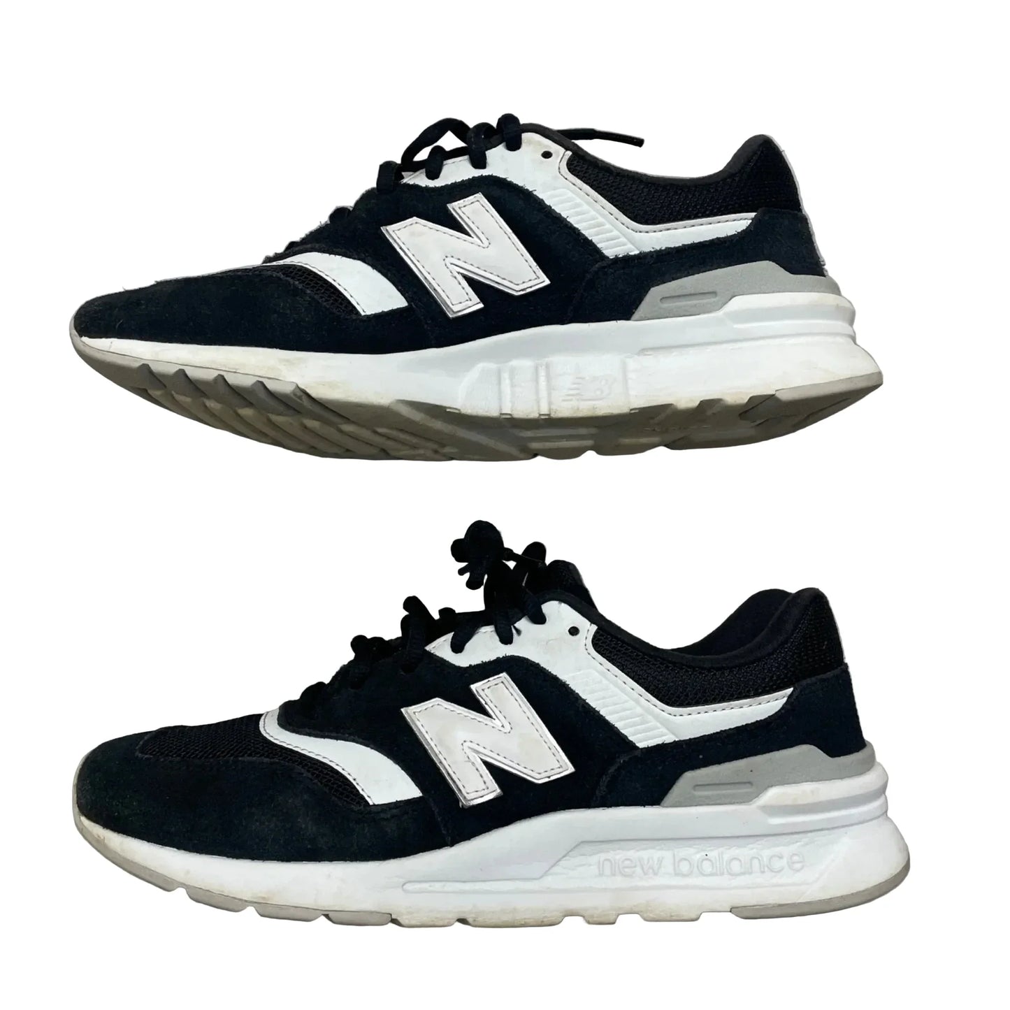 Shoes Athletic By New Balance In Black & White, Size: 8