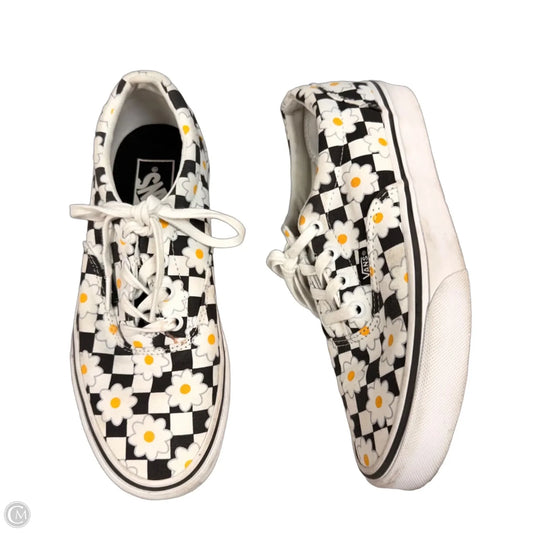 Shoes Sneakers By Vans In Black & White, Size: 7