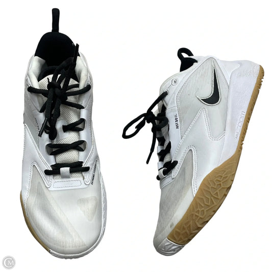 Shoes Sneakers By Nike In Black & White, Size: 5.5