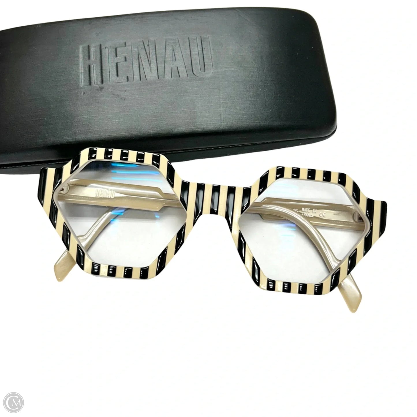 Frames By Henau