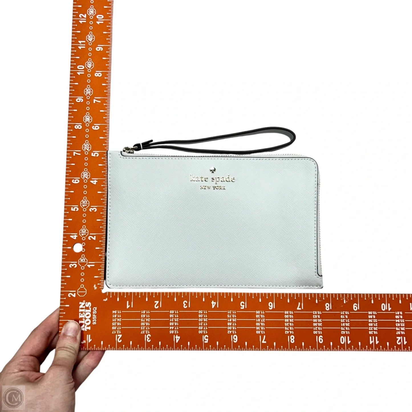 Wristlet Designer By Kate Spade, Size: Medium