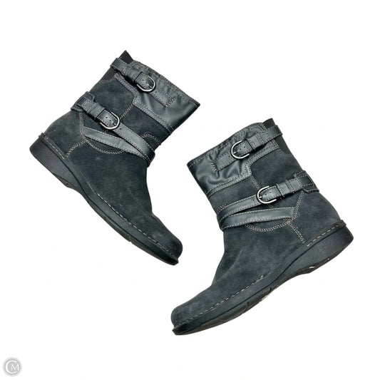Boots Mid-calf Flats By Clarks In Grey, Size: 11