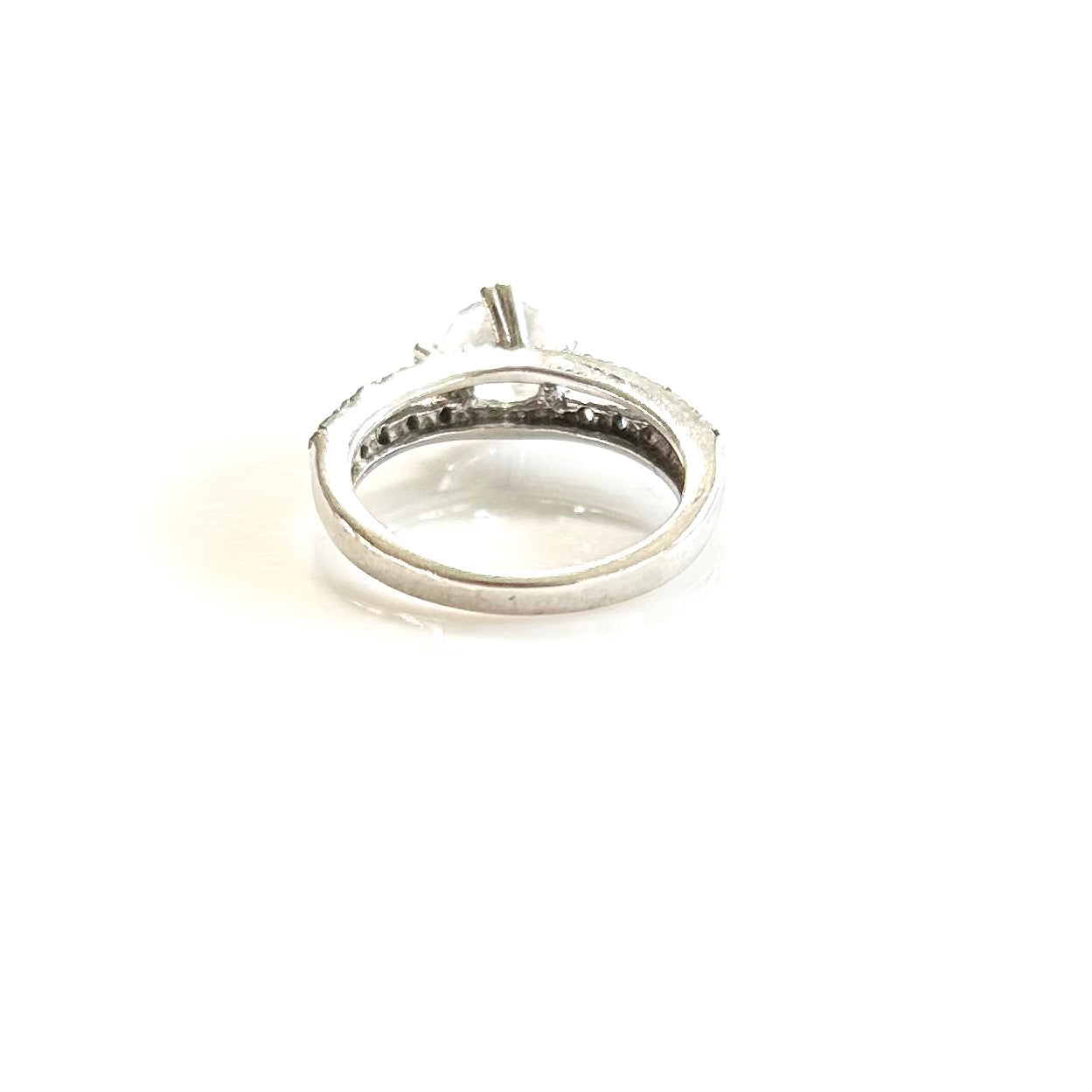 Ring Sterling Silver Size: 5.5