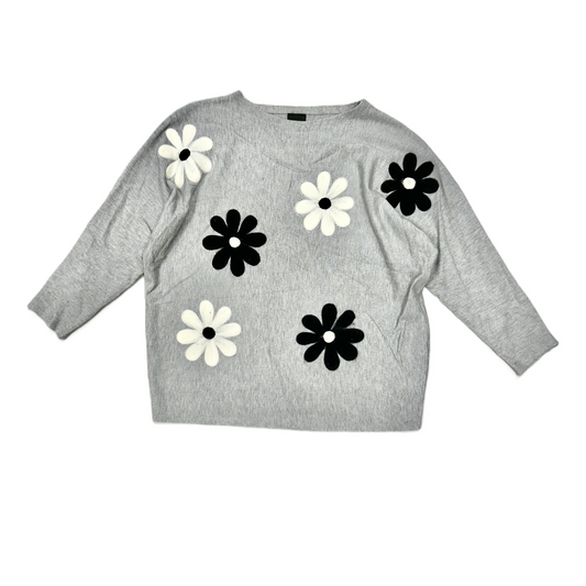 Sweater By Aaeda In Grey & White, Size: S