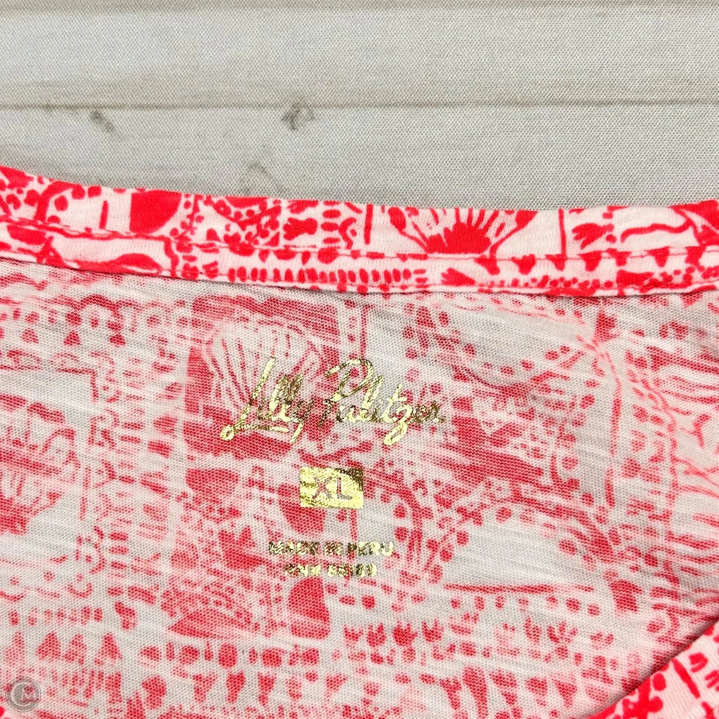 Top Short Sleeve Designer By Lilly Pulitzer In Red & White, Size: Xl