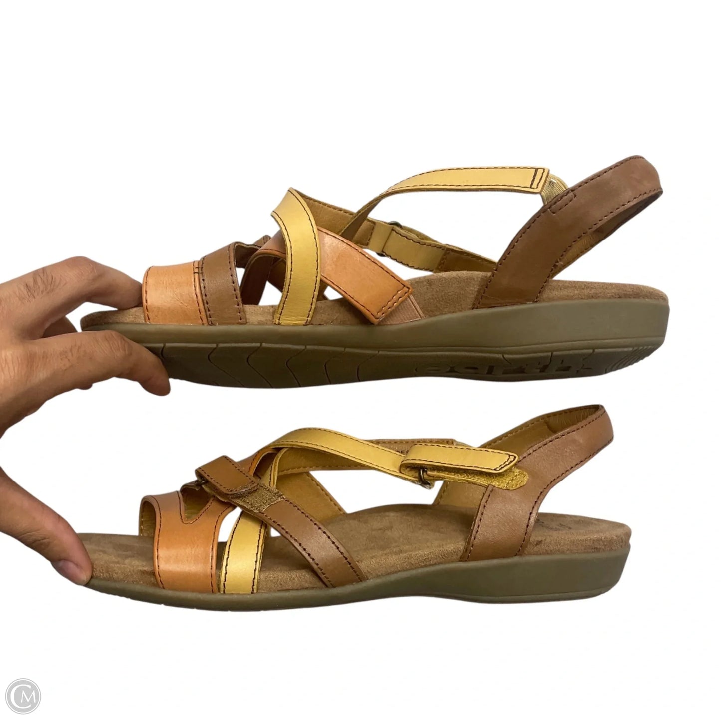 Sandals Flats By Earth Origins In Brown & Tan, Size: 9.5