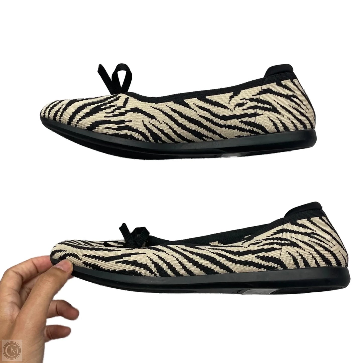 Shoes Flats By Clarks In Animal Print, Size: 8.5