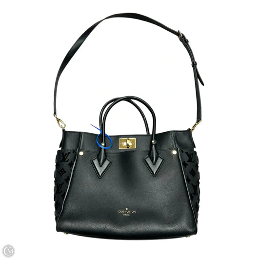 Handbag Luxury Designer By Louis Vuitton, Size: Medium