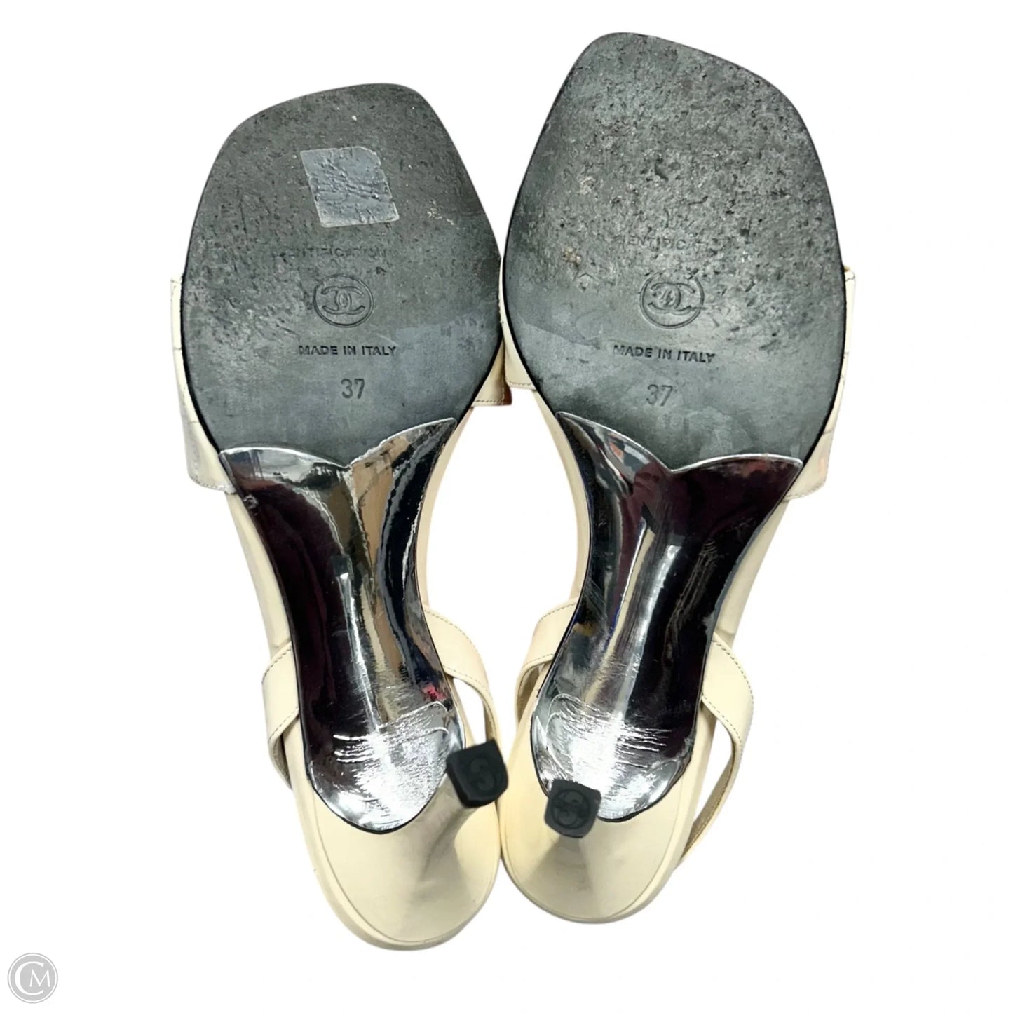 Shoes Luxury Designer By Chanel In Cream, Size: 6.5