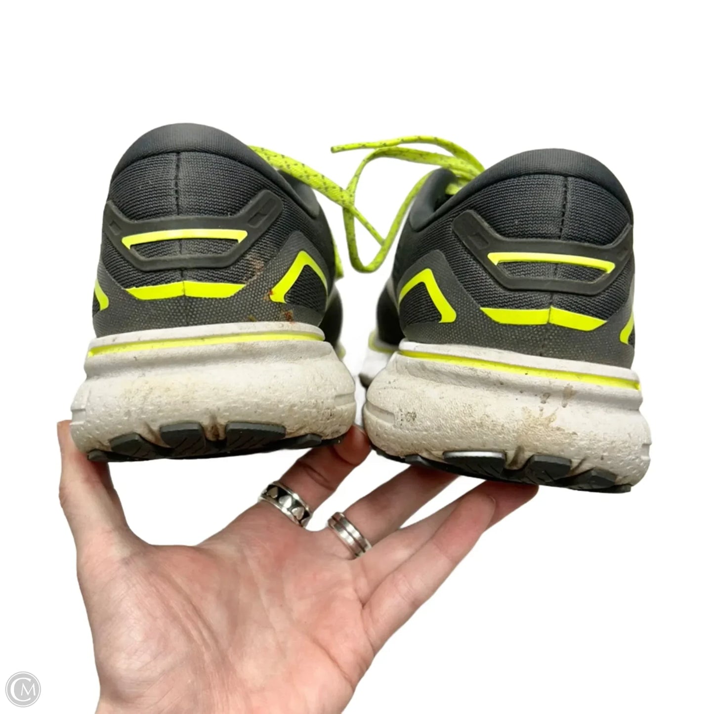 Shoes Athletic By Brooks In Grey, Size: 8.5