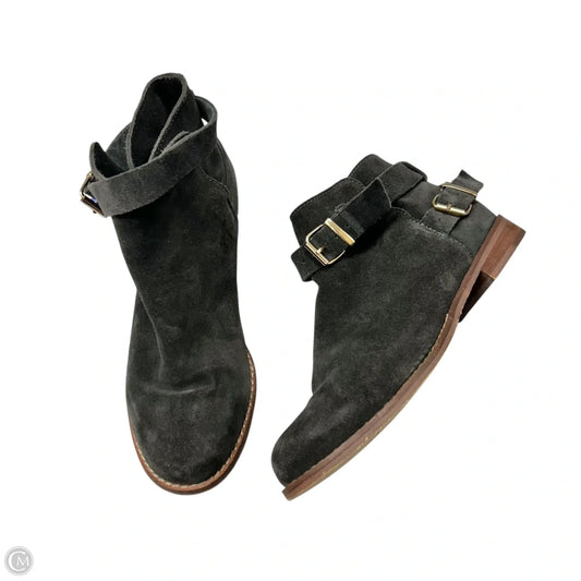 Boots Luxury Designer By Burberry In Black, Size: 7.5