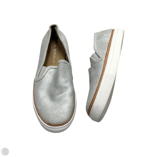 Shoes Flats By Aerosoles In Silver, Size: 8