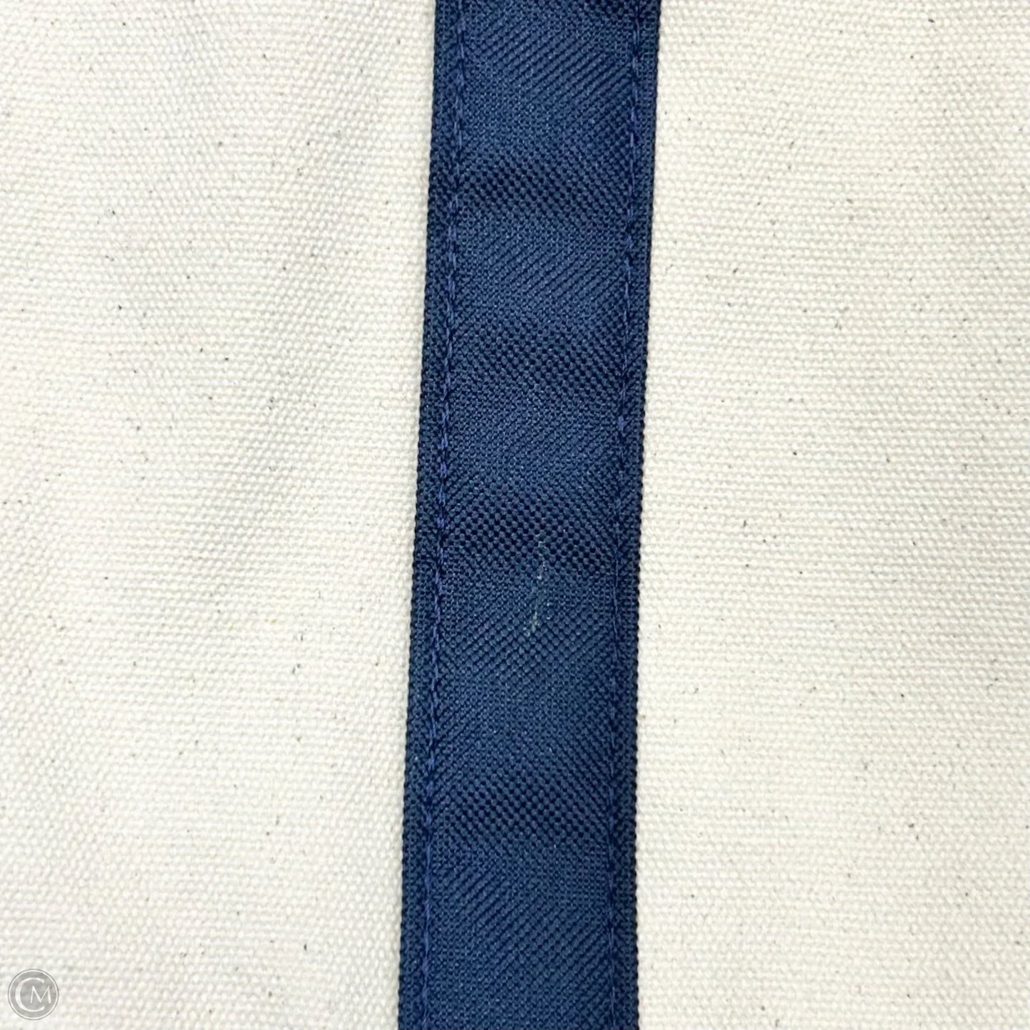 Tote By Vineyard Vines, Size: Medium