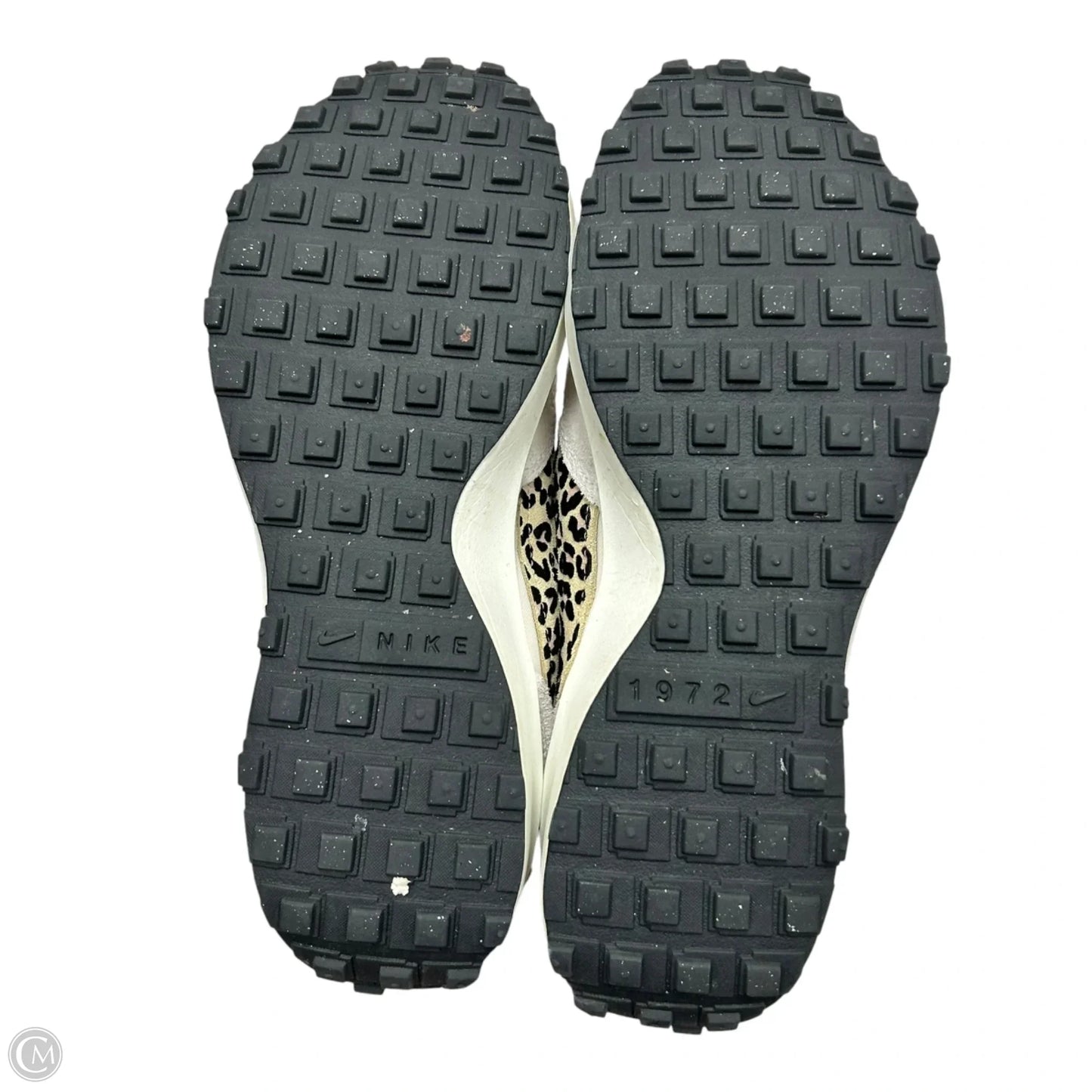 Shoes Athletic By Nike In Cream, Size: 8