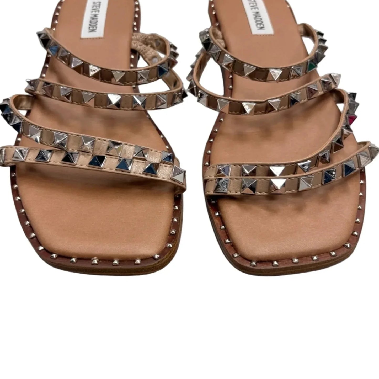 Sandals Flats By Steve Madden In Silver & Tan, Size: 10